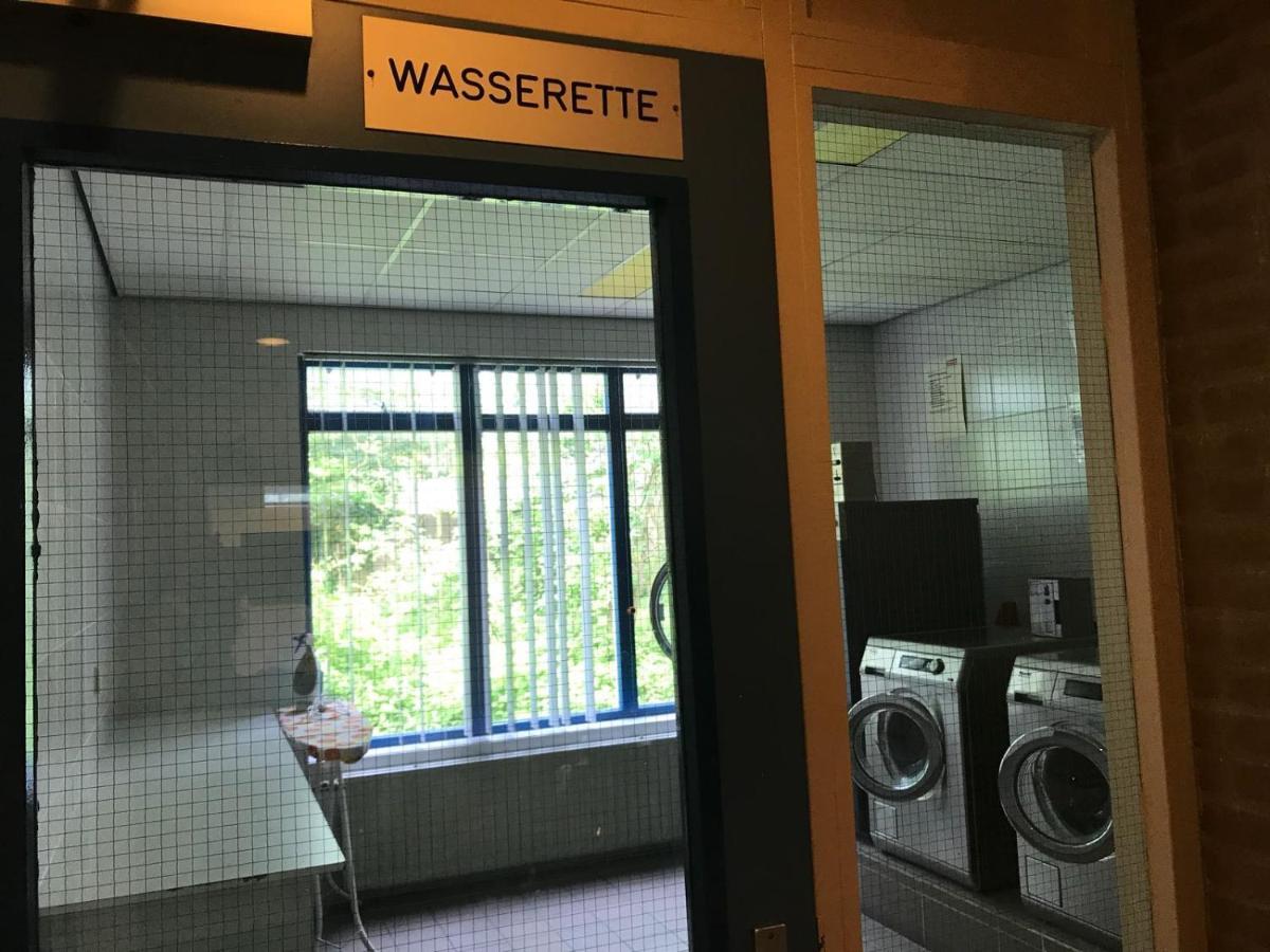 Appartement De Vrijbuiter, Resort Amelander Kaap Холум Екстериор снимка